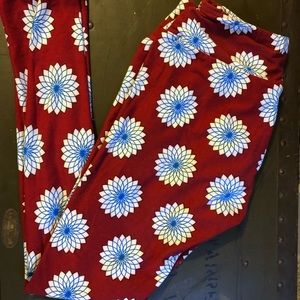 Lularoe one size leggings. Burgundy